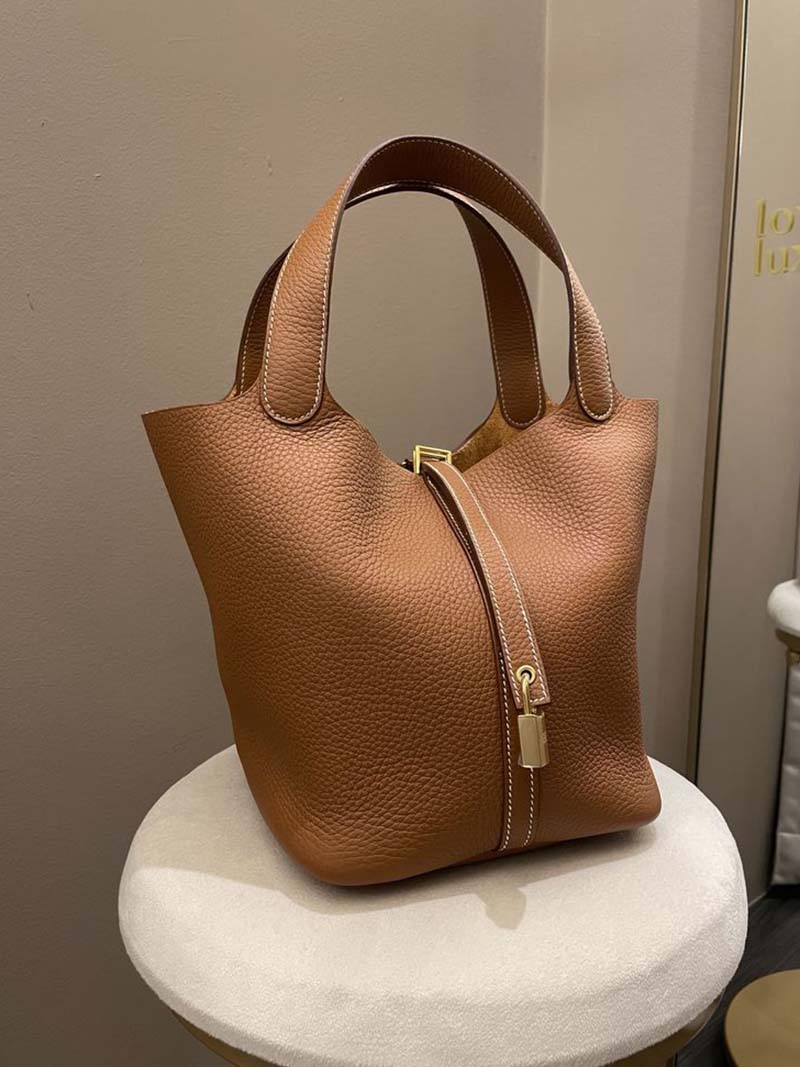 Pia Vegan Leather Bag